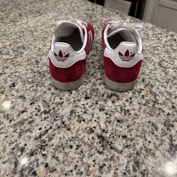 Adidas Burgundy and White Gazelle Shoes - Size US 6 - Picture 4 of 8